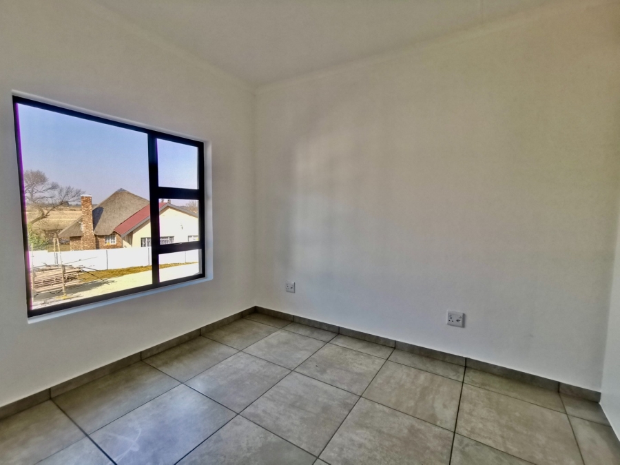 2 Bedroom Property for Sale in Grimbeeck Park North West